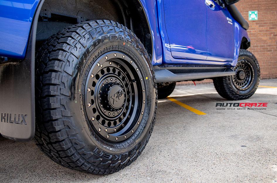 TOYOTA HILUX N80 4WD PANZER XD SATIN BLACK